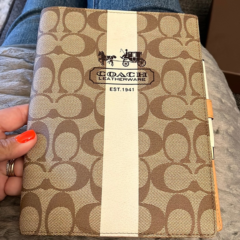 Coach agenda with address book notepad and pen